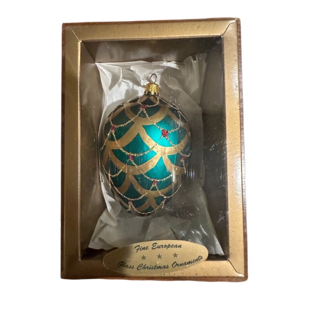 Green Fine European Glass Ornament